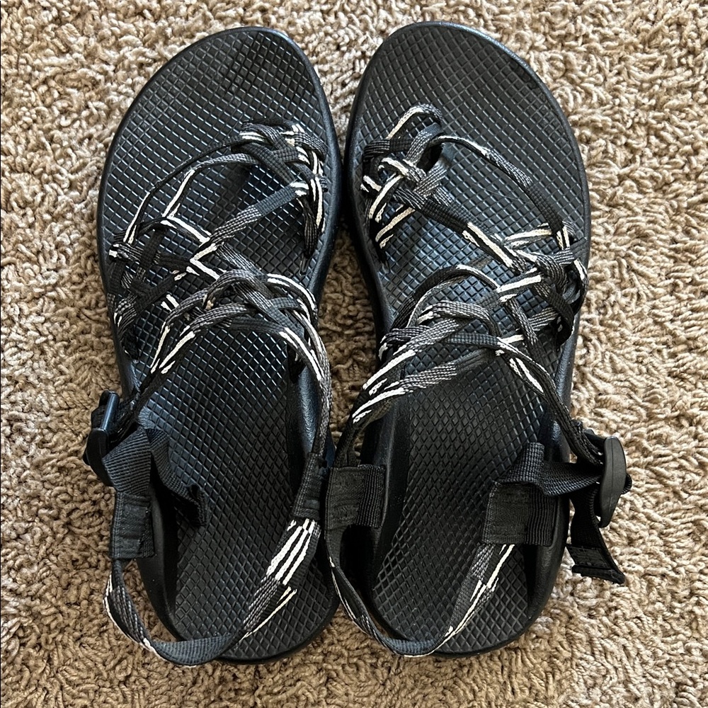 Women’s Chaco ZX Black Adjustable Straps Sandals- Size 10